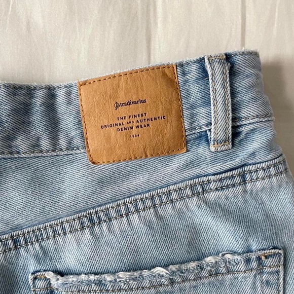 High Rise Denim Shorts - Picture 2 of 5